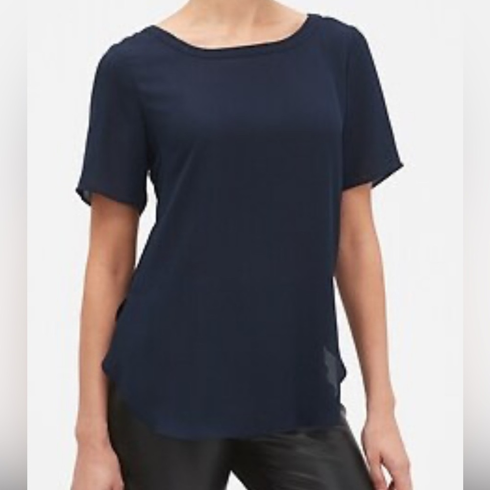 Banana Republic Floral Navy Blue Hi-Lo Hem Top - Picture 7 of 9